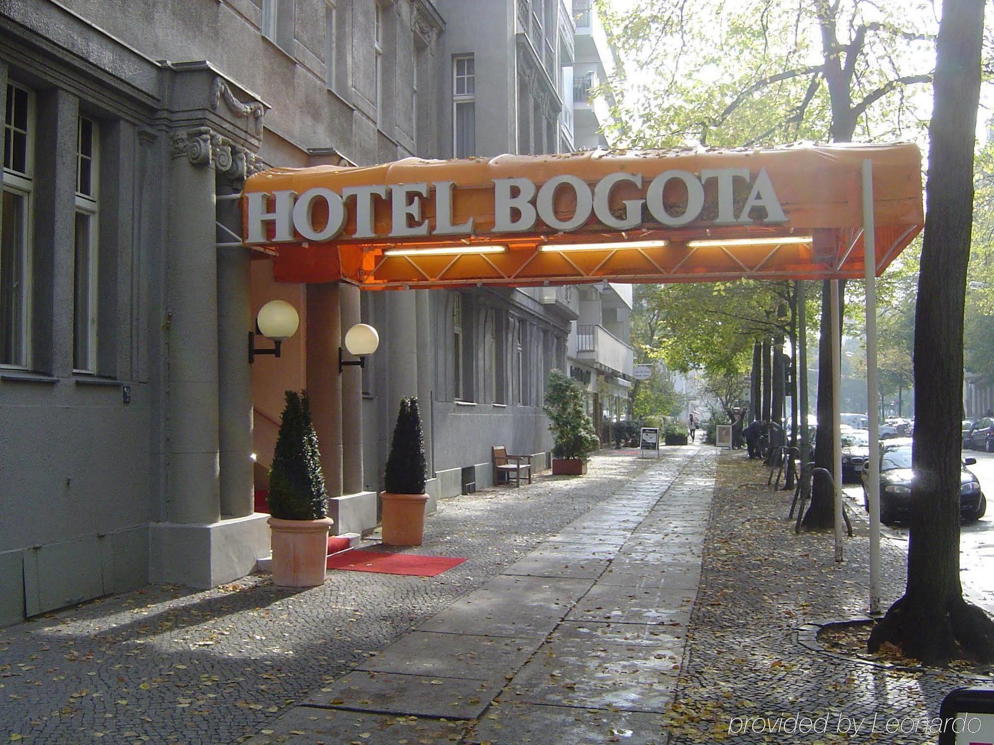 Stadt-Gut-Hotel Bogota Berlin Luaran gambar